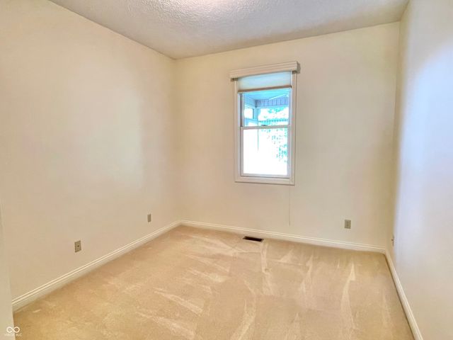 464 Glenview Drive, Greencastle, IN 46135