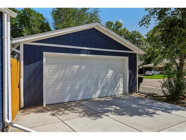 2045 S Hooker Cir, Denver, CO 80219
