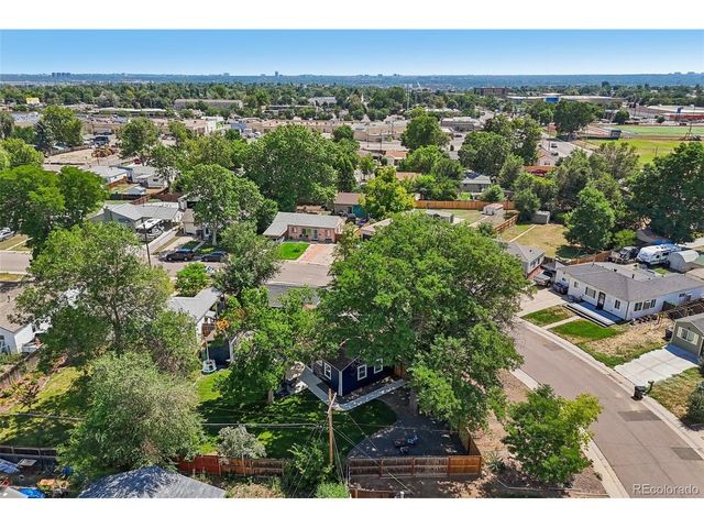 2045 S Hooker Cir, Denver, CO 80219