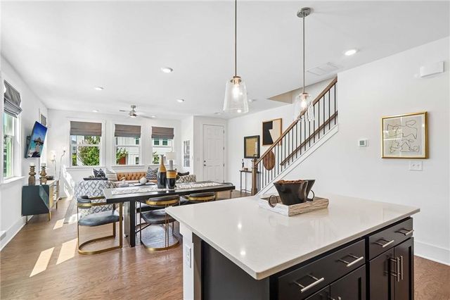 1560 Driggs Drive NW, Atlanta, GA 30318
