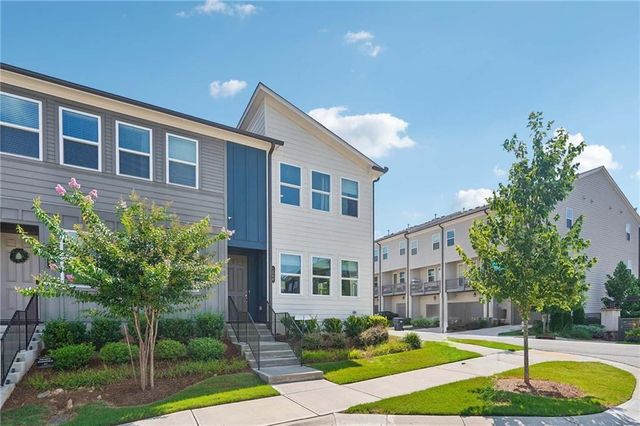1560 Driggs Drive NW, Atlanta, GA 30318