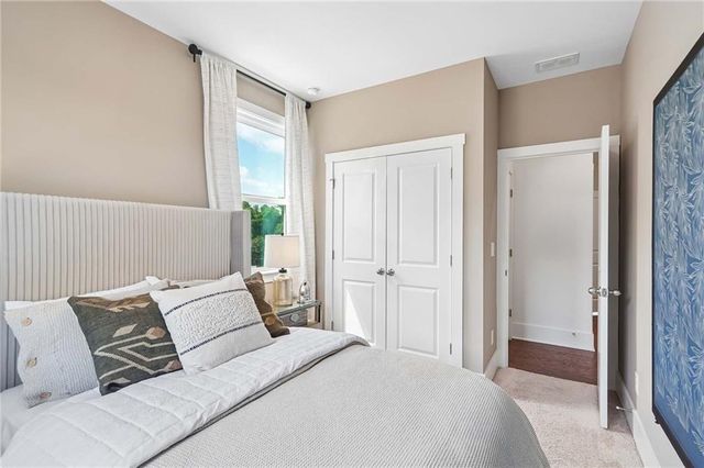 1560 Driggs Drive NW, Atlanta, GA 30318