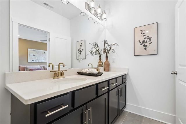 1560 Driggs Drive NW, Atlanta, GA 30318