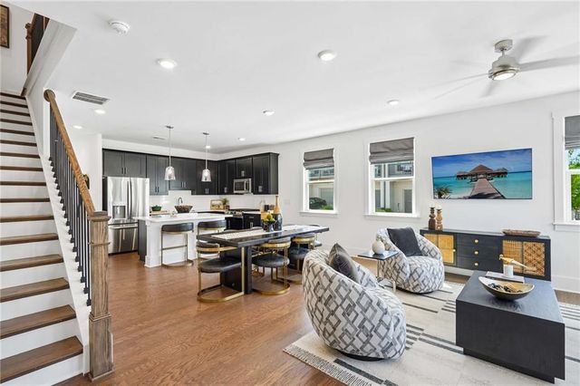 1560 Driggs Drive NW, Atlanta, GA 30318
