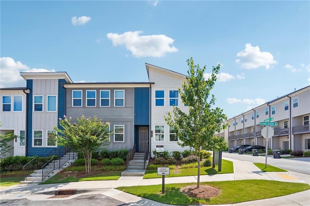 1560 Driggs Drive NW, Atlanta, GA 30318