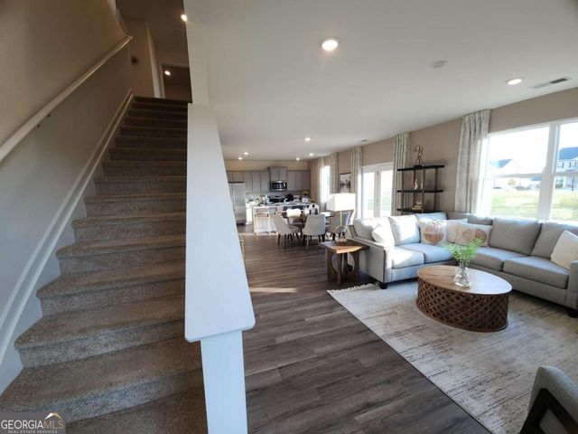 826 Trillium Drive, Locust Grove, GA 30248