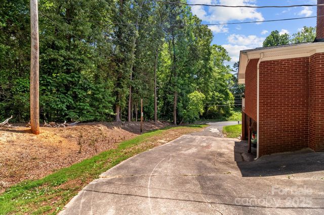 24501 Canton Road, Albemarle, NC 28001