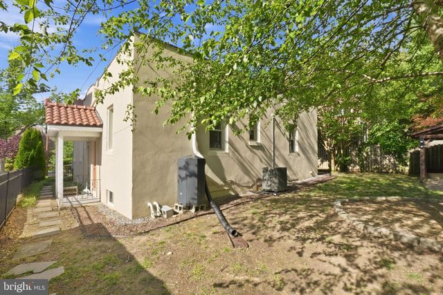 1416 GERANIUM ST NW, Washington, DC 20012