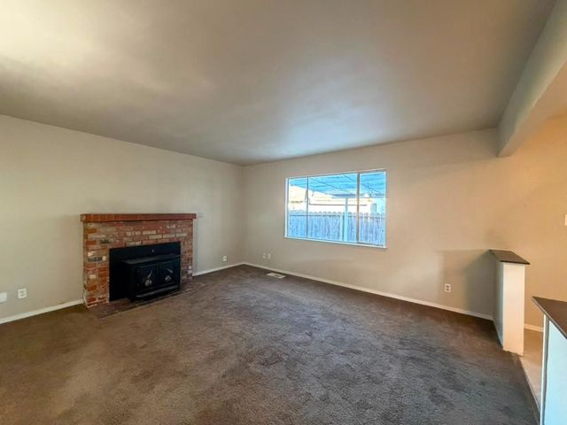3032 Elmwood Ave, Stockton, CA 95204