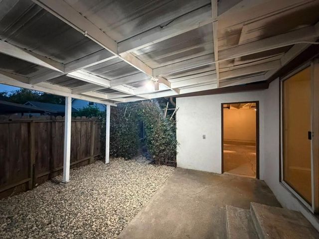 3032 Elmwood Ave, Stockton, CA 95204