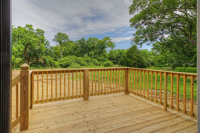 224 Hickory Ave, Lewisburg, TN 37091