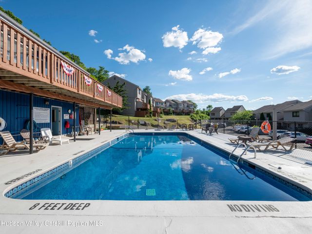 47 Rondout Harbor, Port Ewen, NY 12466