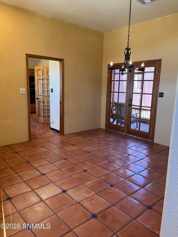 10615 Achenbach Canyon Road, Las Cruces, NM 88011