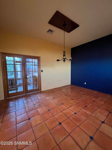 10615 Achenbach Canyon Road, Las Cruces, NM 88011