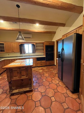 10615 Achenbach Canyon Road, Las Cruces, NM 88011