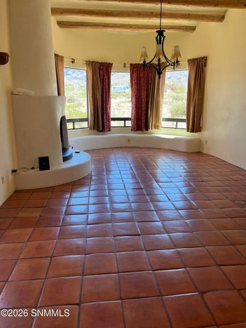 10615 Achenbach Canyon Road, Las Cruces, NM 88011
