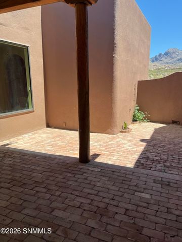 10615 Achenbach Canyon Road, Las Cruces, NM 88011