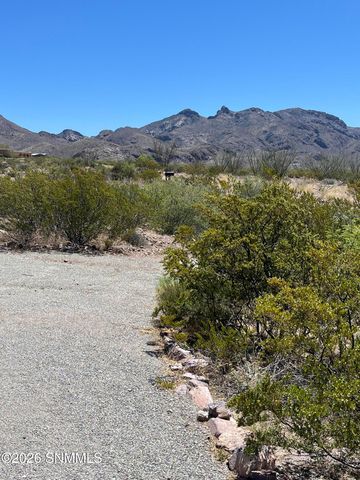 10615 Achenbach Canyon Road, Las Cruces, NM 88011