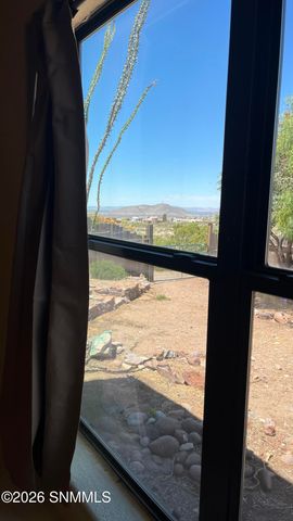 10615 Achenbach Canyon Road, Las Cruces, NM 88011