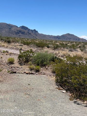 10615 Achenbach Canyon Road, Las Cruces, NM 88011