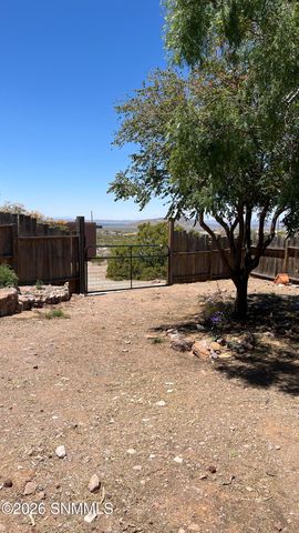 10615 Achenbach Canyon Road, Las Cruces, NM 88011