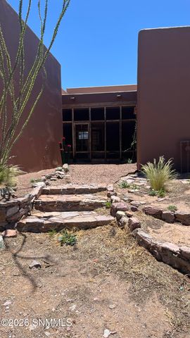 10615 Achenbach Canyon Road, Las Cruces, NM 88011