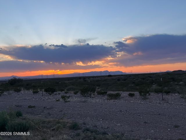 10615 Achenbach Canyon Road, Las Cruces, NM 88011