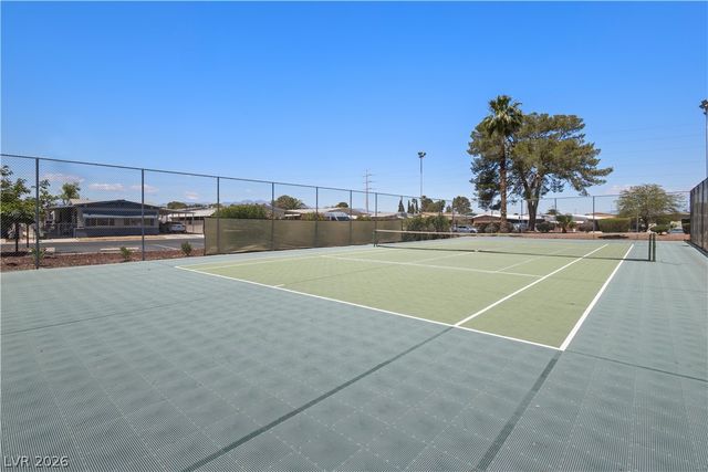 4641 Royal Ridge Boulevard, Las Vegas, NV 89103
