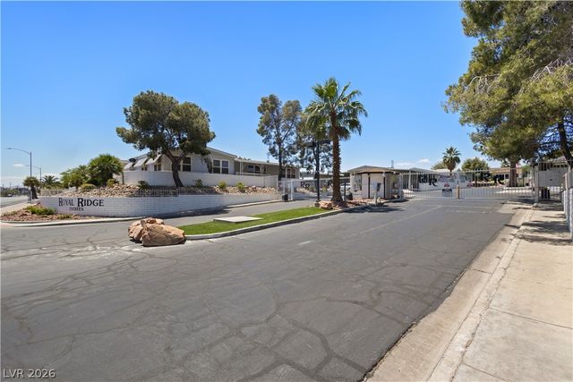 4641 Royal Ridge Boulevard, Las Vegas, NV 89103