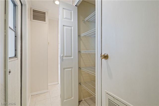 4641 Royal Ridge Boulevard, Las Vegas, NV 89103
