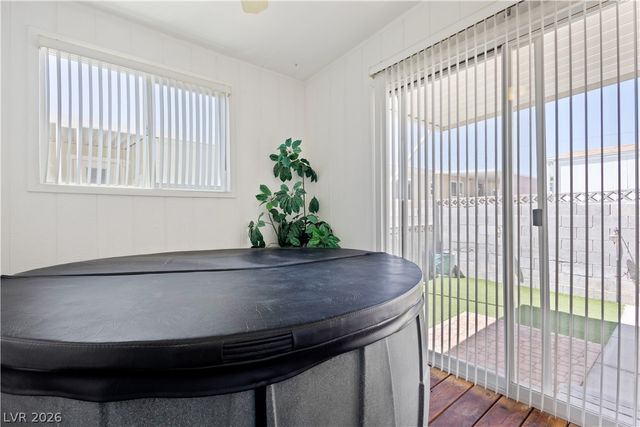 4641 Royal Ridge Boulevard, Las Vegas, NV 89103