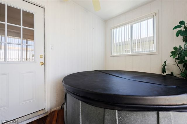 4641 Royal Ridge Boulevard, Las Vegas, NV 89103
