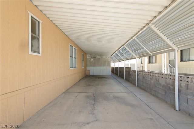 4641 Royal Ridge Boulevard, Las Vegas, NV 89103