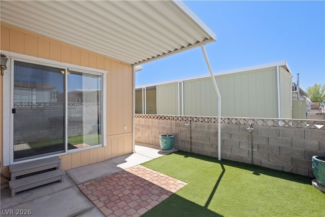 4641 Royal Ridge Boulevard, Las Vegas, NV 89103