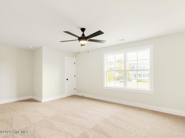 1171 N Caswell Avenue, Southport, NC 28461