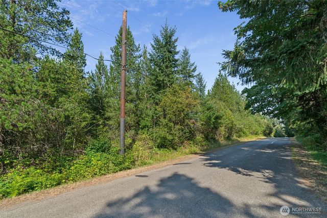 2826 76th Avenue NE, Olympia, WA 98506