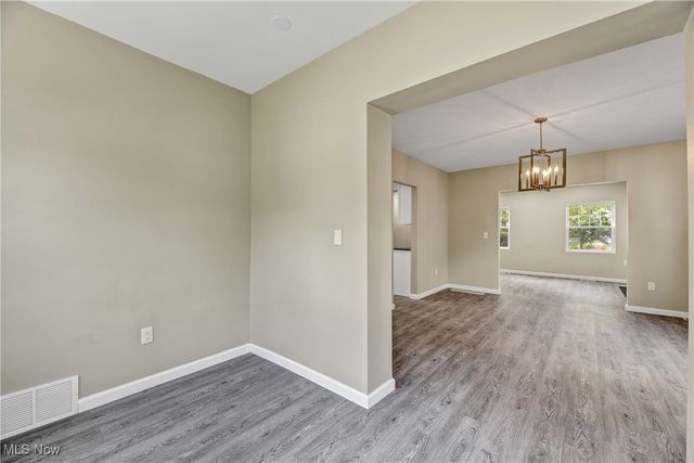 3063 Ashwood Road, Cleveland, OH 44120