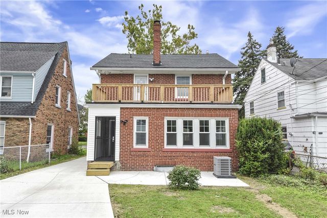 3063 Ashwood Road, Cleveland, OH 44120