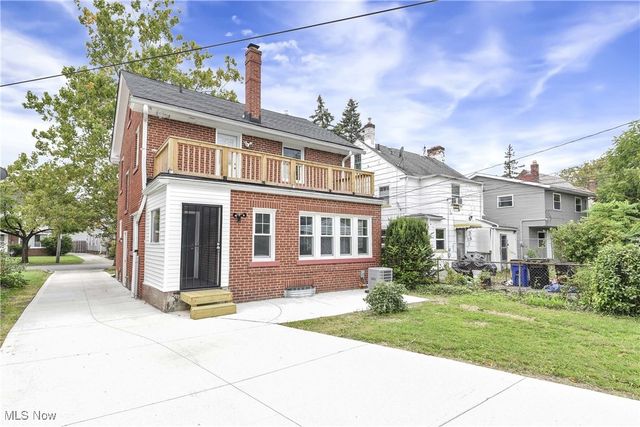 3063 Ashwood Road, Cleveland, OH 44120