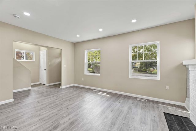 3063 Ashwood Road, Cleveland, OH 44120