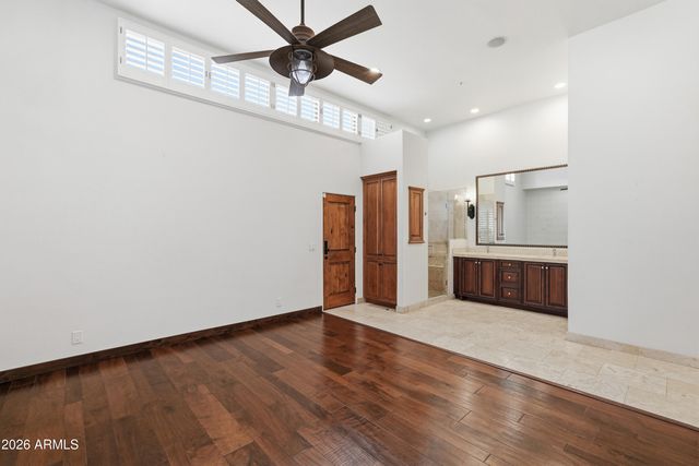 25555 N WINDY WALK Drive 1, Scottsdale, AZ 85255