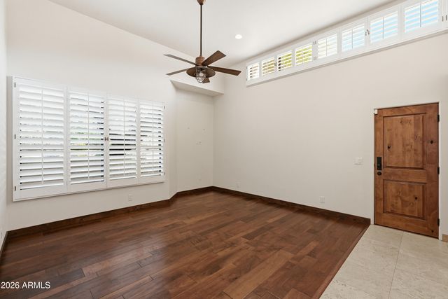 25555 N WINDY WALK Drive 1, Scottsdale, AZ 85255