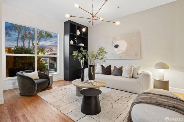 5428 Anza Street, San Francisco, CA 94121