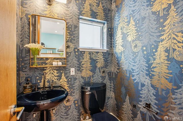 5428 Anza Street, San Francisco, CA 94121