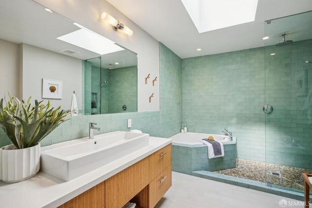 5428 Anza Street, San Francisco, CA 94121