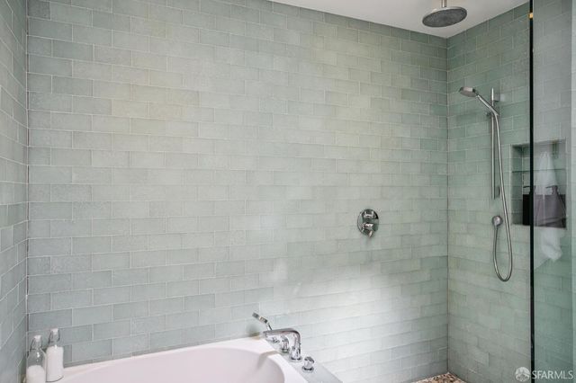 5428 Anza Street, San Francisco, CA 94121