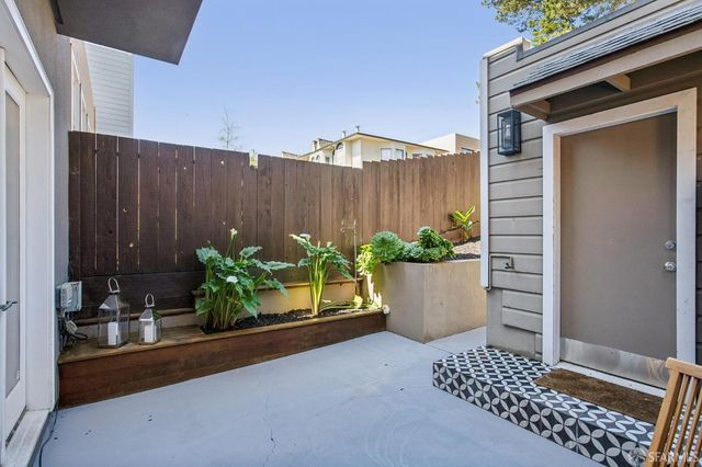 5428 Anza Street, San Francisco, CA 94121