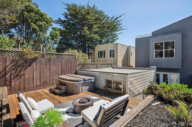 5428 Anza Street, San Francisco, CA 94121