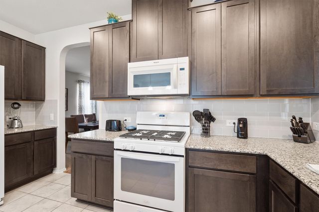 1208 Ravenside CV, Leander, TX 78641