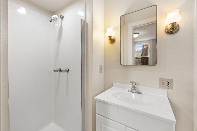 1752 Old Arcata Road, Bayside South, CA 95524